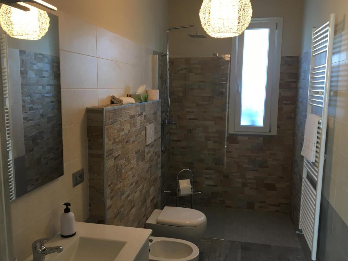 Home Holiday "Da Mamma" Alba  Zewnętrze zdjęcie